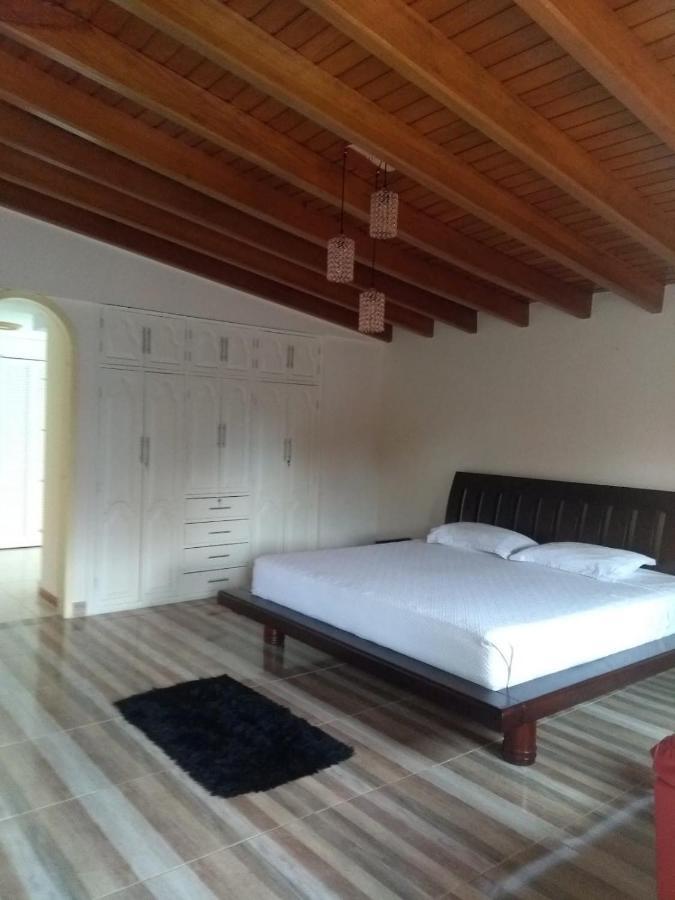 Hotel Casa Confort Santa Rosa de Cabal Exteriör bild